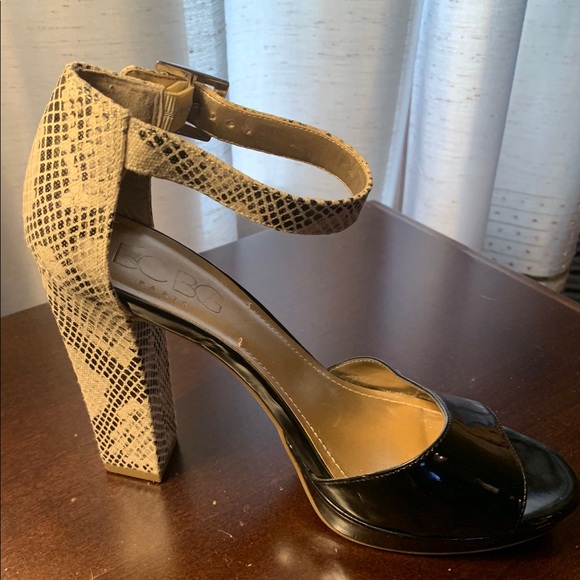 BCBG patent/python heels - Picture 2 of 7